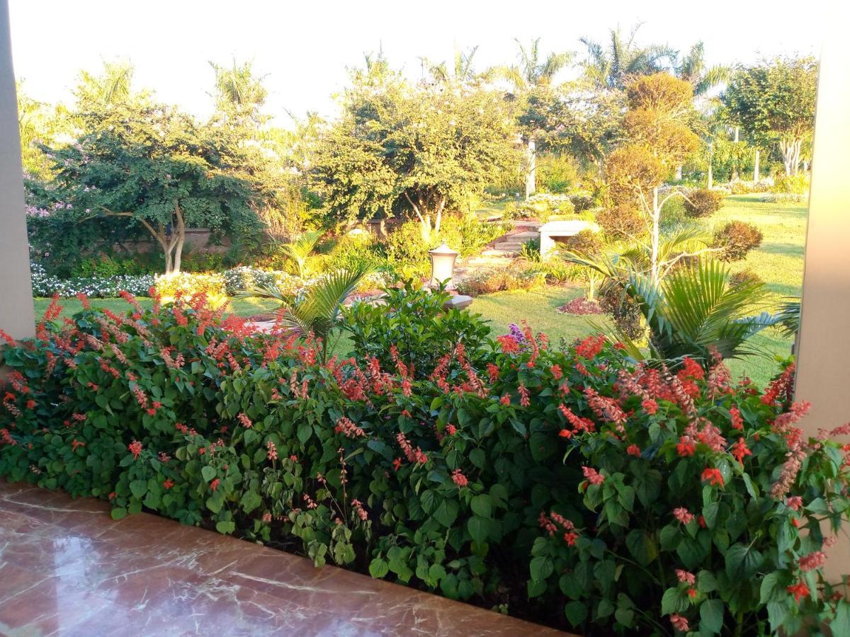 Tagidor Garden Resort And Spa Bangou Exterior photo